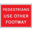 Pedestrians Use Other Footway - Class RA1 